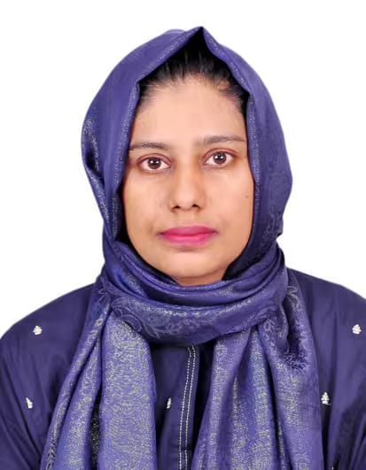 Dr. Shamsa Munir